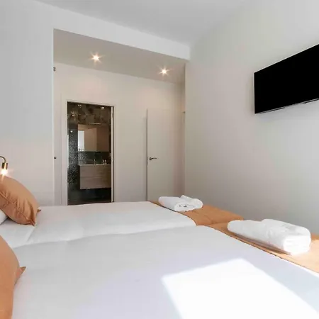 The Collection | Urbieta Apartment San Sebastian